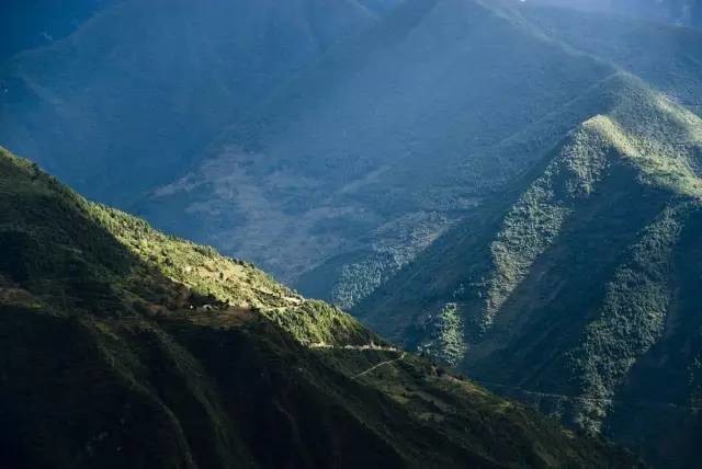 雅安到泸定最新路况，穿越壮丽山川的旅行指南